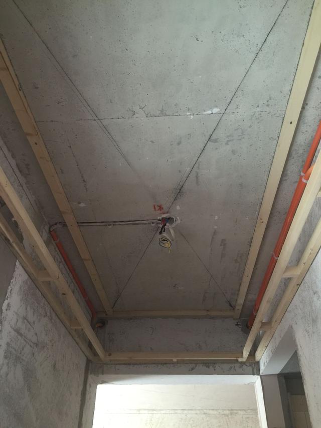 告別石膏線吊頂 現(xiàn)代裝修工程的潮流新選擇